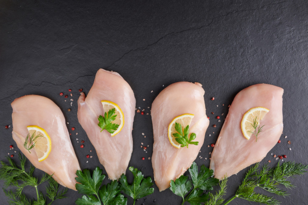 فیله مزه‌دار مرغ دنگ مزه مارکت: نجات‌دهنده لحظه‌های بی‌برنامه!